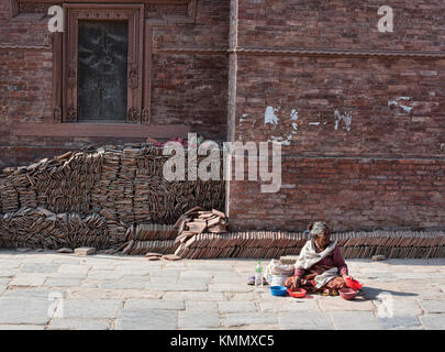 Un mendiant dans Durbar Square, Katmandou, Népal Banque D'Images