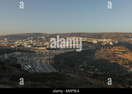 Point de contrôle israélien au mur de sécurité en Cisjordanie, Bethléem, Palestine, Moyen Orient Banque D'Images