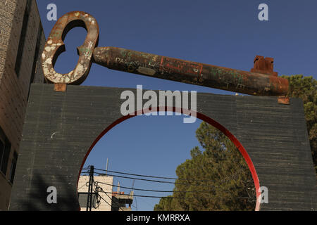 À l'entrée clé Memorial le camp de réfugiés de Aïda, Bethléem, Palestine, Cisjordanie, au Moyen-Orient. Banque D'Images