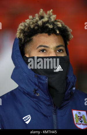 Bristol City's Lloyd Kelly au cours de la Sky Bet match de championnat Lane, Sheffield. ASSOCIATION DE PRESSE Photo. Photo date : vendredi 8 décembre 2017. Voir l'ACTIVITÉ DE SOCCER histoire Sheff Utd. Crédit photo doit se lire : Mike Egerton/PA Wire. RESTRICTIONS : EDITORIAL N'utilisez que pas d'utilisation non autorisée avec l'audio, vidéo, données, listes de luminaire, club ou la Ligue de logos ou services 'live'. En ligne De-match utilisation limitée à 75 images, aucune émulation. Aucune utilisation de pari, de jeux ou d'un club ou la ligue/dvd publications. Banque D'Images