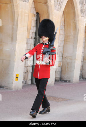 Une vue générale de l'atmosphère de Queens Guard au château de Windsor le 7 avril 2011 à Windsor, près de Londres, Angleterre. Photo de Barry King/Alamy Stock Photo Banque D'Images