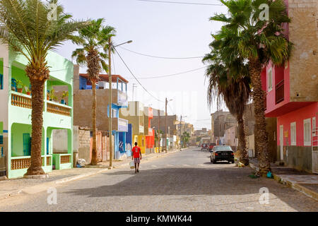 Rue Latérale à Santa Maria, Salina, Sal, Cap-Vert, Afrique Banque D'Images