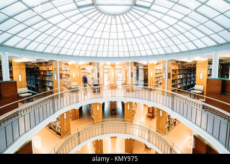 Helsinki, Finlande. Intérieur de la Bibliothèque Nationale de Finlande. Banque D'Images