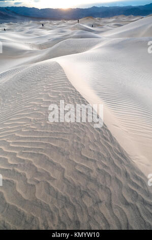 MESQUITE DUNES Death Valley en Californie Banque D'Images