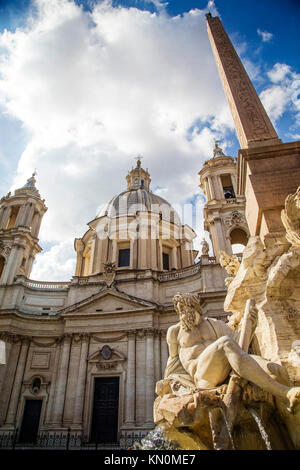 Le Sant' Agnese in Agone à Piazza Navona, Rome, Italie. Banque D'Images