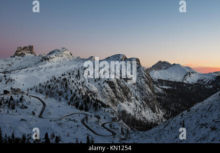 Sass de strie Dolomites col falzarego Banque D'Images