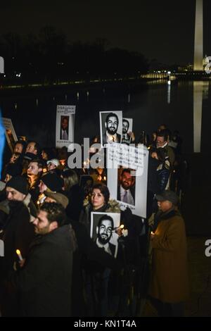 Washington, DC, USA. 7 décembre, 2017. bijan ghaisar, dont la vie a été prise le vendredi, 17 novembre, lorsqu'il a reçu une balle dans la tête à trois reprises par la police comme un parc nous personne non armée. sa famille qu'il était un brillant, confiant, et l'âme passionnée, qui croyait en la paix et l'humanité.Cela fait plus de deux semaines que Bijan a été mortellement blessé. Sa famille n'a pas reçu d'informations ou détails de l'affaire entourant la mort de leur fils, y compris le nom du parc des policiers qui étaient impliqués, bien qu'aucun raisonnement ne saurait justifier les actes de ceux qui participent à cette impensable Banque D'Images