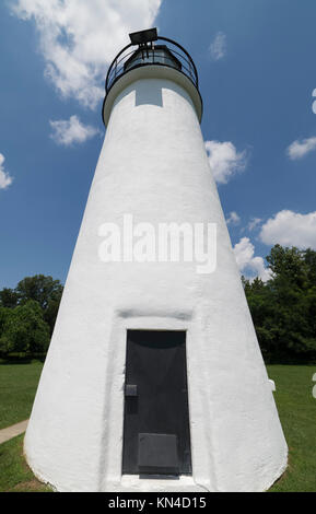 Le phare de Point sur la Turquie à Elk Neck State Park où la rivière Elk répond à la baie de Chesapeake. Banque D'Images