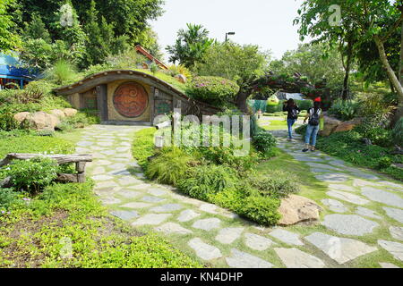 PATHUM THANI, THAÏLANDE - 04 novembre 2017 : vue intérieure de la fun park nommé Dream World à Pathum Thani, Thaïlande. C'est l'amusement plus populaires p Banque D'Images