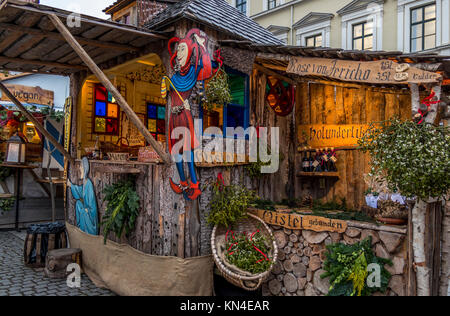 Marché de Noël médiéval à Wittelsbacher Platz à Munich, Bavaria, Germany, Europe Banque D'Images