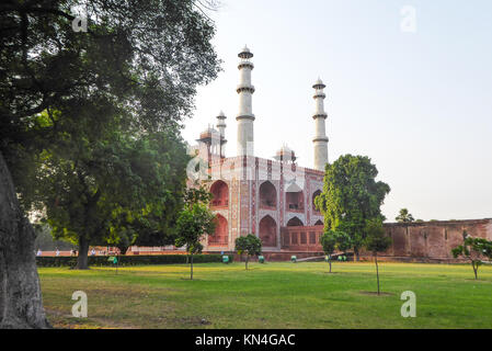 Tombeau d'Akbar, près de Sikandra à Agra, Uttar Pradesh, Inde du nord, l'Asie Banque D'Images