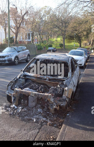 Voiture brûlée dans Parkin bay autour de Queens Park Brighton UK Banque D'Images