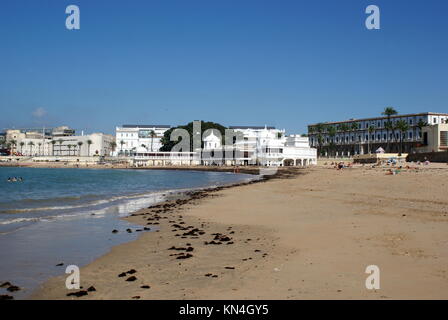 La plage de La Caleta, Cadix, Espagne Banque D'Images