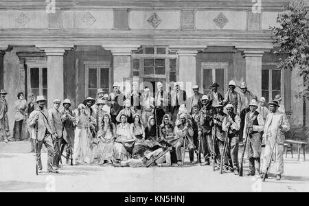 Chine 1900, les gens qui se sont échappés de Pao Ting fou pendant la rébellion des boxers, photo du journal hebdomadaire français l'Illustration, 11 août 1900 Banque D'Images