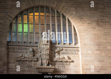 Stuttgart Hauptbahnhof DÉVOILEMENT DU MUR Entrée intérieure Création Banque D'Images