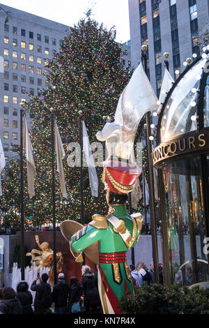 Le Centre Rockefeller décorée pour les fêtes, NYC, USA Banque D'Images