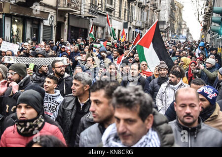 Turin, Piémont, Italie. Déc 10, 2017. Turin, Italy-December 10, 2017 : manifestation de solidarité avec les événements de Jérusalem à Turin Crédit : Stefano Guidi/ZUMA/Alamy Fil Live News Banque D'Images