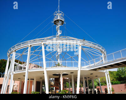 Plate-forme Vieing au Lido de Venise Beach Banque D'Images