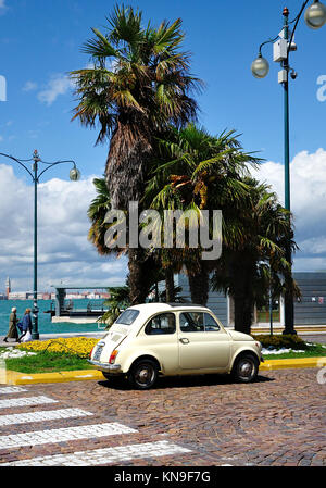 Fiat 500 Classic sur le Lido di Venezia Banque D'Images