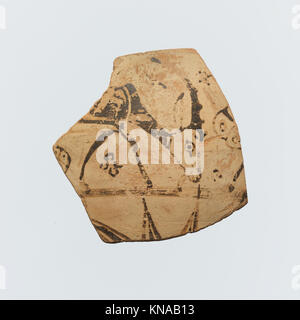 Ce fragment d'oinochoe en terre cuite du VIIe siècle av. J.-C. est grec Wild Goat style poterie montre des motifs géométriques et animaux caractéristiques de la céramique de l'époque Banque D'Images