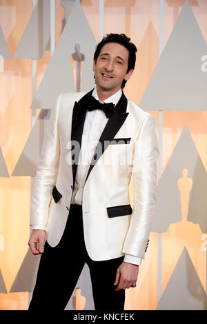 HOLLYWOOD, CA - le 22 février : Adrien Brody arrive à la 87e annuelle des Academy Awards à Hollywood & Highland Center le 22 février 2015 à Hollywood, Californie. People : Adrien Brody Banque D'Images