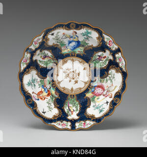 DP 203602 plat rencontré-12374-066 Usine : Worcester, décorateur : décorées dans un atelier de James Giles, britannique, 1718 ?1780, Dish, ca. 1770, Soft-coller, porcelaine dimensions pas enregistré.. Le Metropolitan Museum of Art, New York. Don de Irwin Untermyer, 1964 (64,101.781) Banque D'Images