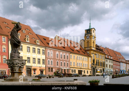 Tschechien, Böhmen, Eger Cheb ( ), der historische Marktplatz mit dem Herkulesbrunnen Banque D'Images