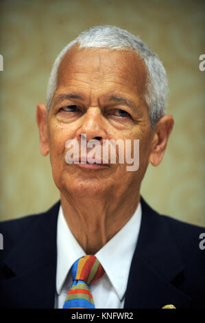 Le Président de la NAACP Julian Bond à la NAACP Centennial Convention à l'hôtel Hilton New York Hotel à New York City. 14 juillet, 2009. Crédit : Dennis Van Tine/MediaPunch Banque D'Images