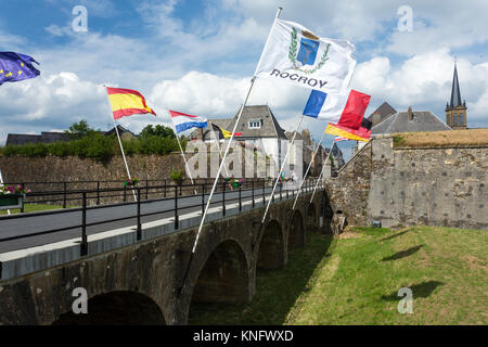 France, Ardennes (08), parc naturel régional des Ardennes, Rocroi, le pont de France // France, Ardennes, Parc Naturel Régional des Ardennes, Rocroi, le B Banque D'Images