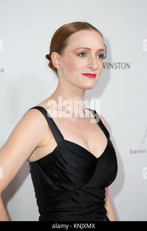 Beverly Hills, États-Unis d'Amérique, Califronia. Dec 11, 2017. Gillian Murphy assistant à l'American Ballet Theatre Vacances annuel dîner-bénéfice et le rendement au Beverly Hilton Hotel à Beverly Hills, Californie le 11 décembre 2017. L'avantage a été parrainé par Harry Winston, bijoux de qualité, et les performances de danseurs principaux Stella Abrera, Misty Copeland, Gillian Murphy, Hee Seo, et d'autres. Credit : Sheri Determan/Alamy Live News Banque D'Images