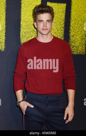 Los Angeles, USA. Dec 12, 2017. River Viiperi assiste à la première de Universal Pictures' 'Pitch Perfect 3' au Kodak Theater Le 12 décembre 2017 à Hollywood, Californie / USA Crédit : Tsuni/Alamy Live News Banque D'Images