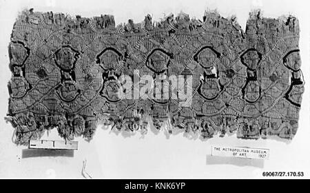 Bande ; fragment textile, attribué à l'Égypte, Fustat, 11e-12e siècle, Lin et soie Banque D'Images