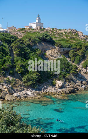 Phare de Capo Testa, Santa Teresa di Gallura, Sardaigne, Italie, Méditerranée, Europe Banque D'Images