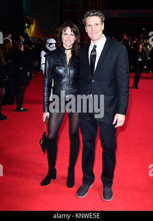 James Cracknell et Beverley Turner participant à la première européenne de Star Wars : Jedi La dernière s'est tenue au Royal Albert Hall, Londres. ASSOCIATION DE PRESSE Photo. Photo date : mardi 12 décembre 2017. Voir PA story SHOWBIZ StarWars. Crédit photo doit se lire : Ian West/PA Wire Banque D'Images