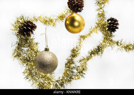 Joyeux Joyeux Noël photo. Présente isolé sur fond blanc. Décorations de Noël. Banque D'Images
