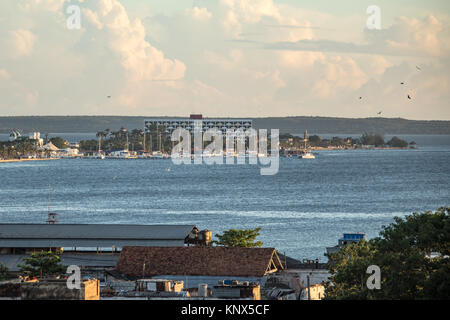 Hôtel Jagua, sur Bahia de Cienfuegos, Cienfuegos, Cuba Banque D'Images