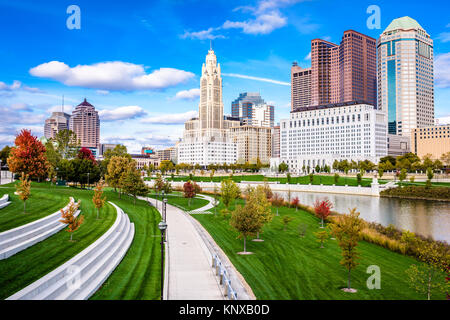 Columbus, Ohio, USA Skyline sur la rivière Scioto. Banque D'Images