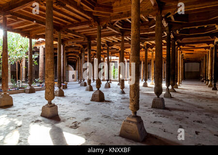 L'intérieur de la mosquée Juma, Khiva, Ouzbékistan Banque D'Images