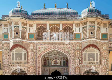 Détail de la Ganesh Pol porte, Fort Amber, Amer, Jaipur, Rajasthan, Inde Banque D'Images