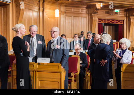 Stockholm, Suède, le 13 décembre, 2017. Séminaire avec le prix Nobel de la paix est tenue aujourd'hui au Parlement. M. Hans Blix assiste./Barbro Bergfeldt/Alamy live news Banque D'Images