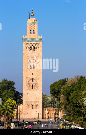 Mosquée de la Koutoubia à Marrakech. La mosquée est le plus grand dans cette ville au Maroc. Banque D'Images