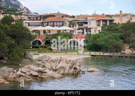 Maisons typiques à Porto Cervo, destination de luxe à Costa Smeralda, Sardaigne, Italie, Méditerranée, Europe Banque D'Images