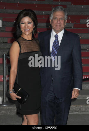 NEW YORK, NY - 14 avril : Julie Chen, Leslie Moonves assiste au Festival du film de Tribeca 2015 - Vanity Fair Partie au palais de justice de la Cour suprême de l'État le 14 avril 2015 à New York. People : Julie Chen, Leslie Moonves Banque D'Images