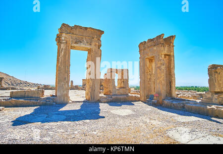 Les ruines de Tripylon, ancienne salle du Conseil du roi perse, Persépolis site archéologique, l'Iran. Banque D'Images