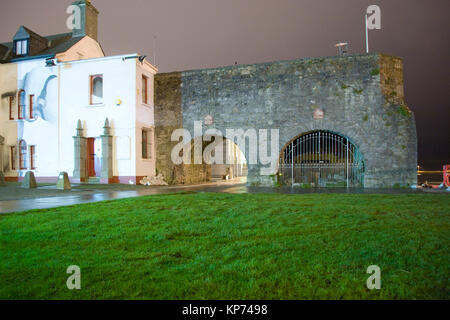 Arches d'espagnol à Galway, Irlande Banque D'Images