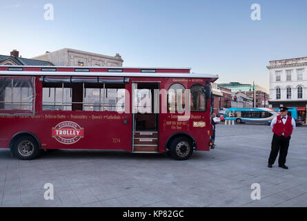 Kingston Trolley Tours bus et c'est chef, c'est un Hop On Hop Off bus dans Kingaton, Ontario, Canada. Banque D'Images