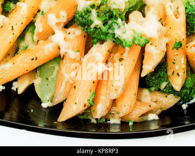 Collection - Pâtes penne avec brocoli et Mozzarella Pâtes,Collection - Penne aux brocolis et Mozzarella Pâtes,Collection - Penne aux brocolis et Mozzarella Pâtes,Collection - Penne aux brocolis et Mozzarella Banque D'Images