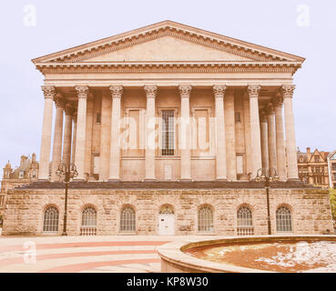 Vintage à Birmingham Town Hall concert hall lieu construit en 1834 à Victoria Square, Birmingham, Angleterre, RU Banque D'Images