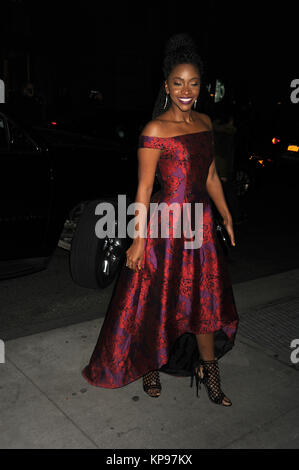 NEW YORK, NY - 30 novembre : Teyonah Parris assiste à la 25th Annual Gotham Independent Film Awards au Cipriani Wall Street le 30 novembre 2015 à New York City People : Teyonah Parris Banque D'Images