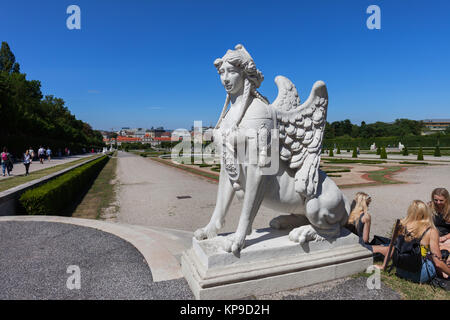 Sphinx statue du Belvédère, du Prince Eugène jardin baroque à Vienne, Autriche Banque D'Images